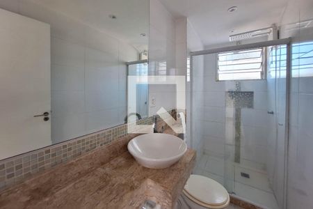 Apartamento à venda com 65m², 2 quartos e 1 vagaBanheiro da Suíte