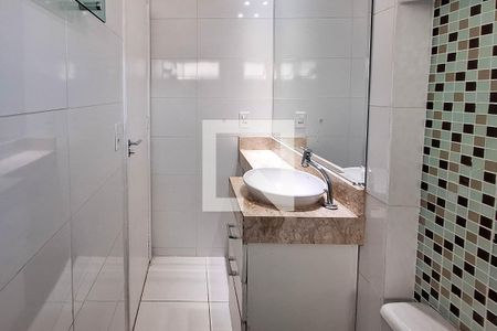 Apartamento à venda com 65m², 2 quartos e 1 vagaBanheiro Social