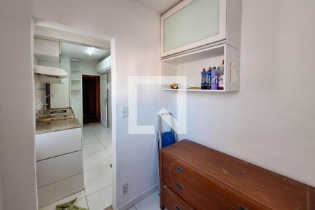 Apartamento à venda com 65m², 2 quartos e 1 vagaÁrea de Serviço