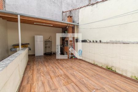 Casa à venda com 135m², 3 quartos e 2 vagasQuintal