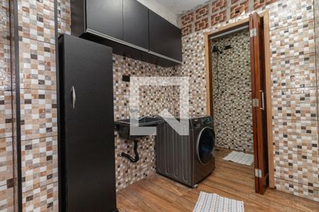 Casa à venda com 135m², 3 quartos e 2 vagasÁrea de Serviço