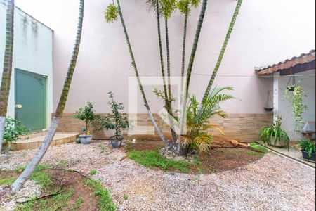 Casa à venda com 280m², 3 quartos e 3 vagasJardim 