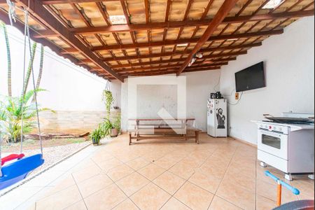 Casa à venda com 280m², 3 quartos e 3 vagasQuintal e Área Gourmet