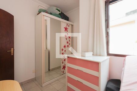 Casa à venda com 230m², 3 quartos e 8 vagasQuarto 2