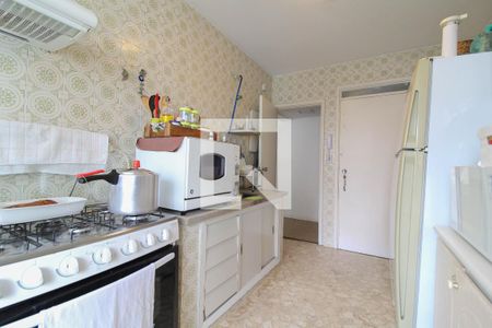 Apartamento à venda com 101m², 3 quartos e 1 vagaCozinha