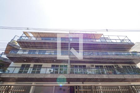 Apartamento à venda com 132m², 3 quartos e 2 vagasFachada