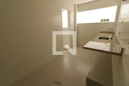 Apartamento à venda com 132m², 3 quartos e 2 vagasBanheiro