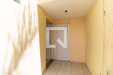 Casa à venda com 100m², 3 quartos e 2 vagasEntrada