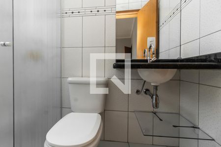 Casa à venda com 240m², 3 quartos e 2 vagasBanheiro da Suíte 2