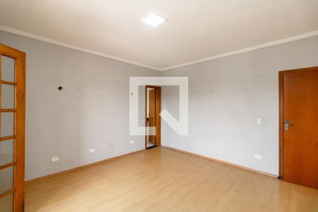 Casa à venda com 240m², 3 quartos e 2 vagasSuite 2