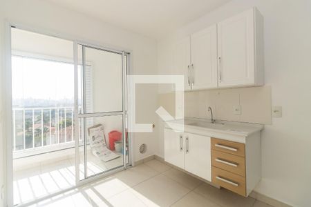 Sala/Cozinha de apartamento para alugar com 1 quarto, 35m² em Vila Monumento, São Paulo