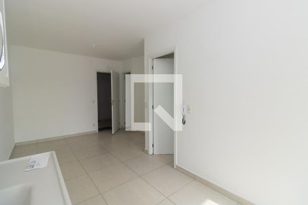 Sala/Cozinha de apartamento para alugar com 1 quarto, 35m² em Vila Monumento, São Paulo