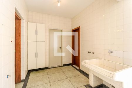 Casa à venda com 223m², 3 quartos e 2 vagas Casa à venda com 223m², 3 quartos e 2 vagasÁrea de Serviço