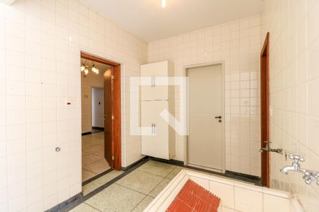 Casa à venda com 223m², 3 quartos e 2 vagas Casa à venda com 223m², 3 quartos e 2 vagasÁrea de Serviço