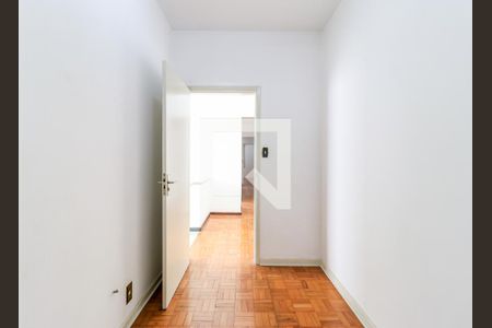 Casa à venda com 223m², 3 quartos e 2 vagas Casa à venda com 223m², 3 quartos e 2 vagasCloset da Suíte