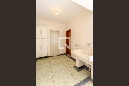 Casa à venda com 223m², 3 quartos e 2 vagas Casa à venda com 223m², 3 quartos e 2 vagasÁrea de Serviço