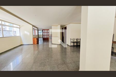 Apartamento à venda com 142m², 4 quartos e 2 vagas Apartamento à venda com 142m², 4 quartos e 2 vagasÁrea comum - Salão de festas