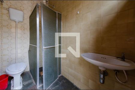 Casa para alugar com 374m², 4 quartos e 4 vagasBanheiro de serviço