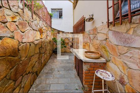 Casa para alugar com 374m², 4 quartos e 4 vagasÁrea externa