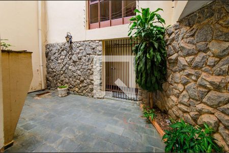 Casa para alugar com 374m², 4 quartos e 4 vagasGaragem