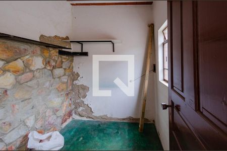 Casa para alugar com 374m², 4 quartos e 4 vagasQuarto de serviço