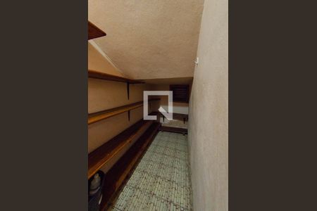 Casa para alugar com 374m², 4 quartos e 4 vagasDespensa