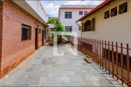 Casa para alugar com 374m², 4 quartos e 4 vagasÁrea externa