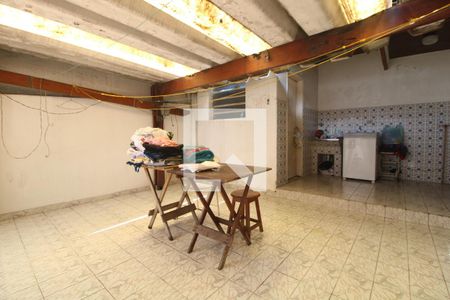 Casa para alugar com 200m², 3 quartos e 2 vagasÁrea Externa