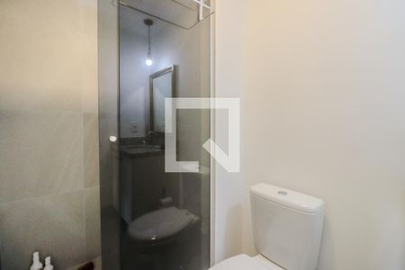 Apartamento à venda com 47m², 2 quartos e 1 vaga Apartamento à venda com 47m², 2 quartos e 1 vagaBanheiro Social