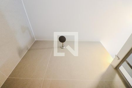 Apartamento à venda com 47m², 2 quartos e 1 vaga Apartamento à venda com 47m², 2 quartos e 1 vagaBanheiro Social