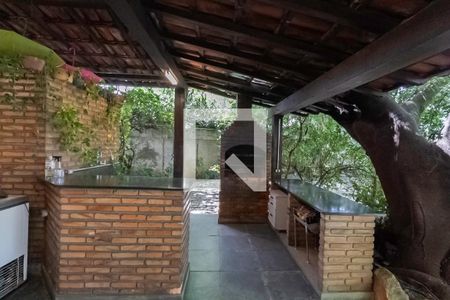 Casa à venda com 339m², 3 quartos e 8 vagas Casa à venda com 339m², 3 quartos e 8 vagasÁrea Gourmet