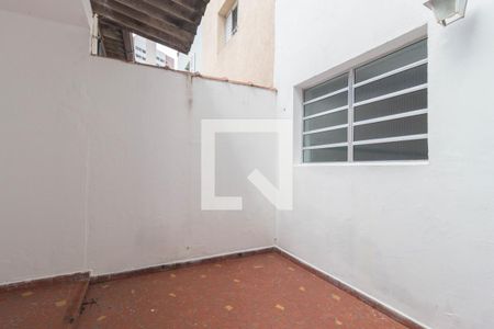 Casa para alugar com 125m², 2 quartos e 1 vagaÁrea de Serviço
