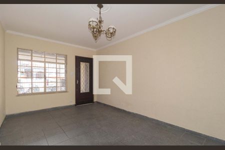 Sala de casa para alugar com 2 quartos, 125m² em Vila Bertioga, São Paulo