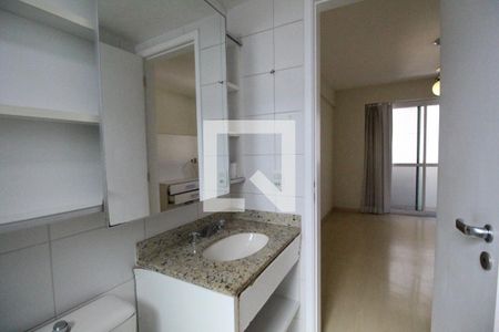 Apartamento à venda com 97m², 3 quartos e 2 vagasBanheiro do Quarto 2
