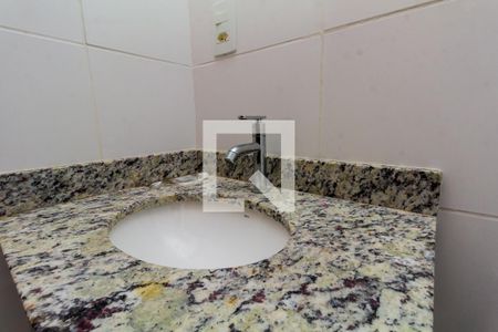 Apartamento à venda com 43m², 2 quartos e 1 vagaBanheiro 2