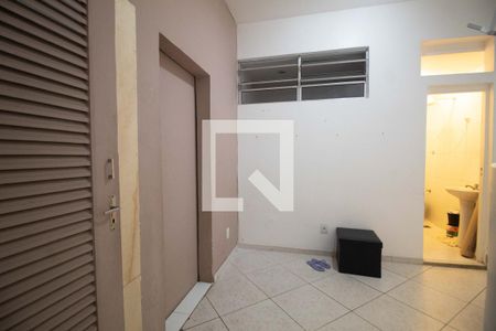Apartamento à venda com 214m², 4 quartos e 1 vagaÁrea de serviço