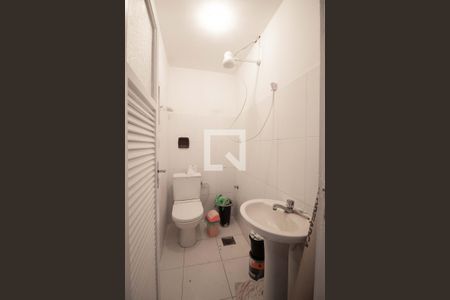 Apartamento à venda com 214m², 4 quartos e 1 vagaBanheiro de Serviço