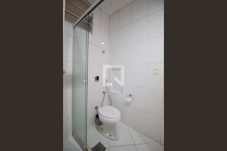 Apartamento à venda com 214m², 4 quartos e 1 vagaBanheiro da Suíte 2