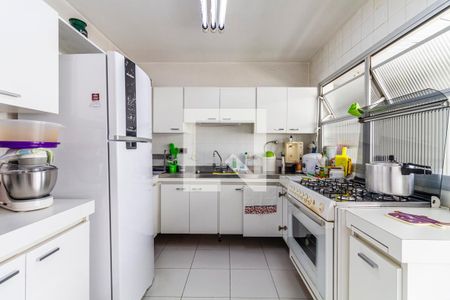 Apartamento para alugar com 260m², 3 quartos e 3 vagasCozinha