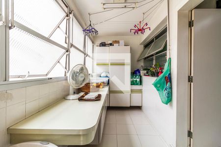 Apartamento para alugar com 260m², 3 quartos e 3 vagasÁrea de Serviço