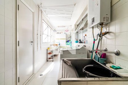 Apartamento para alugar com 260m², 3 quartos e 3 vagasÁrea de Serviço