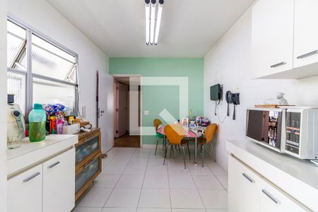 Apartamento para alugar com 260m², 3 quartos e 3 vagasCozinha