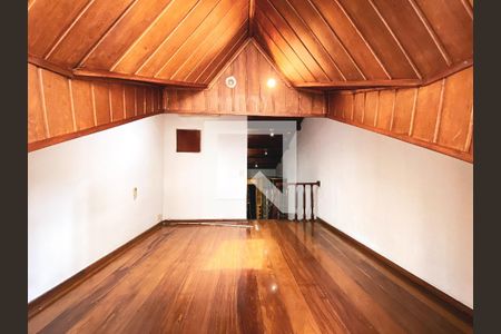 Casa de condomínio para alugar com 163m², 3 quartos e 2 vagasQuarto 3