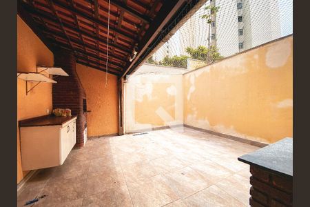 Casa de condomínio para alugar com 163m², 3 quartos e 2 vagasÁrea de Serviço