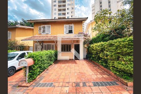 Casa de condomínio para alugar com 163m², 3 quartos e 2 vagasFachada