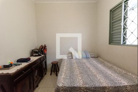 Casa à venda com 168m², 3 quartos e 2 vagas Casa à venda com 168m², 3 quartos e 2 vagasQuarto 1