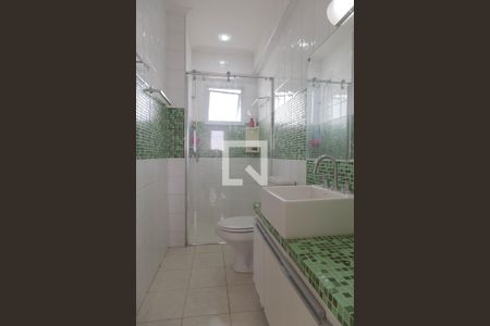 Apartamento à venda com 180m², 3 quartos e 3 vagasBanheiro