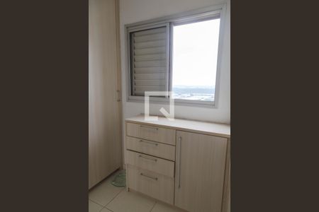 Apartamento à venda com 180m², 3 quartos e 3 vagasQuarto 2