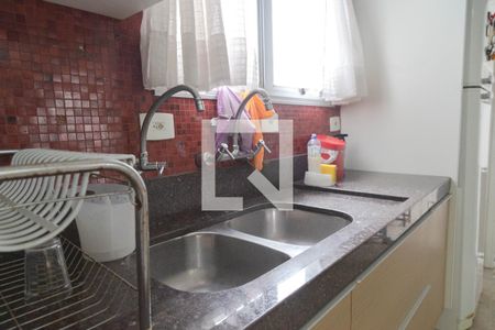 Apartamento à venda com 180m², 3 quartos e 3 vagasCozinha