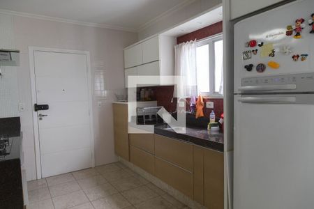 Apartamento à venda com 180m², 3 quartos e 3 vagasCozinha